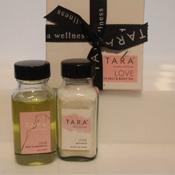 Tara’s aroma wellness Love’s The salt and body oil set 2 oz bottles Brand NEW - Picture 1 of 8